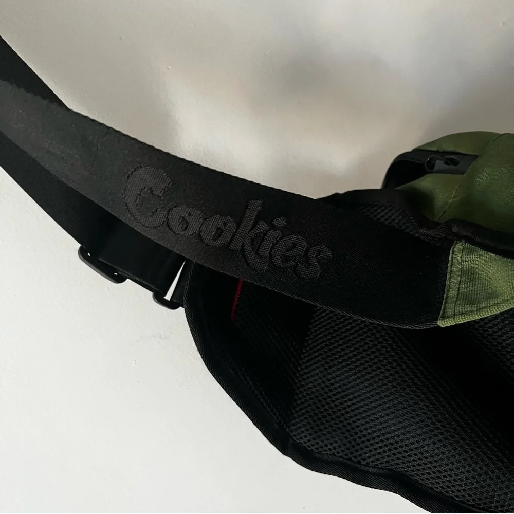 Cookies Rackpack Shoulder bag mint condition! - Picture 12 of 12